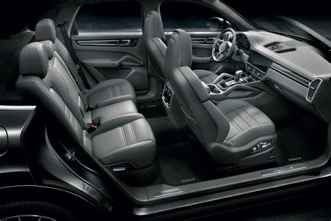 does porsche cayenne have 7 seats|Porsche Cayenne Features and Specs .
